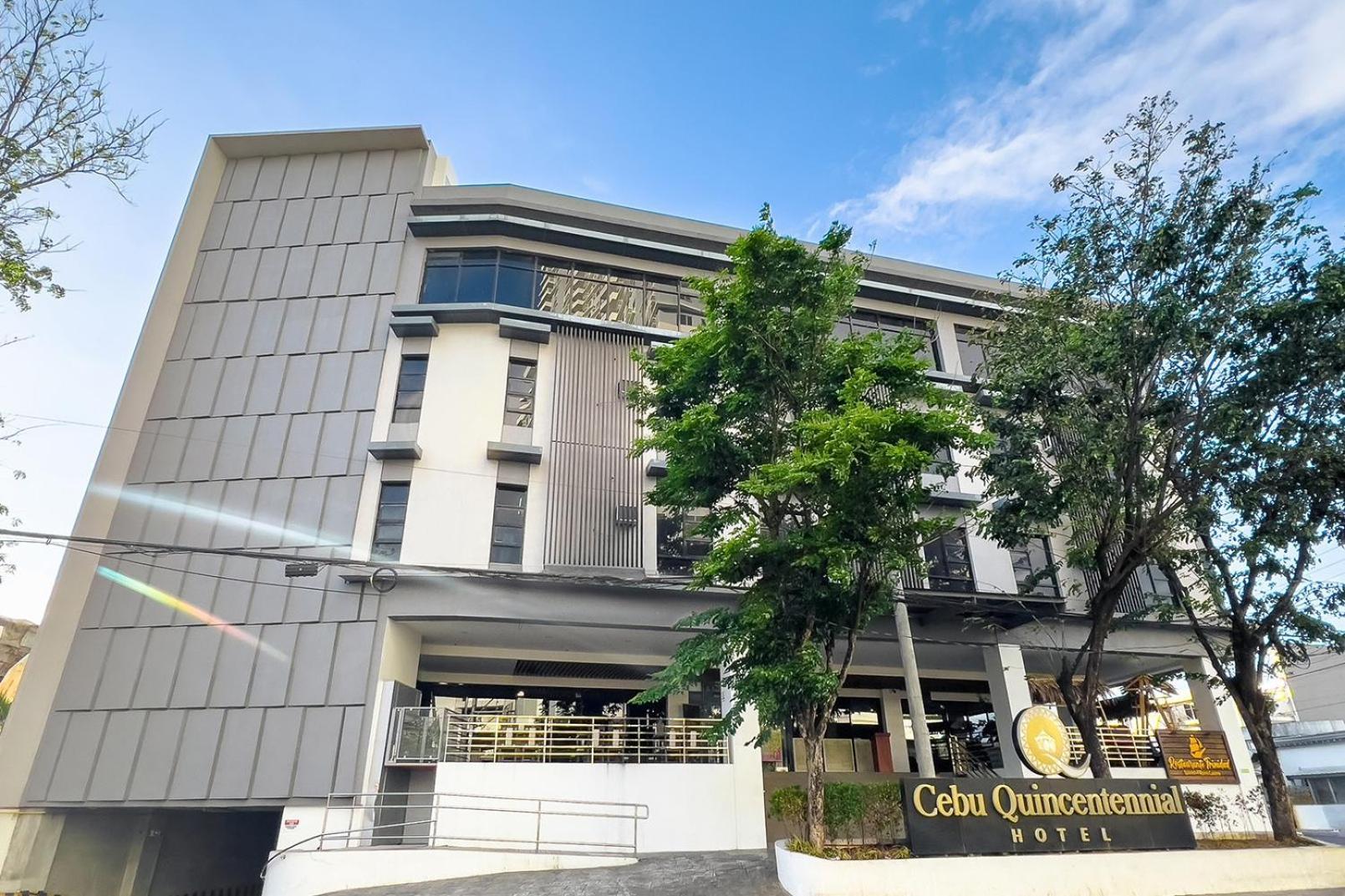 Cebu Quincentennial Hotel Exterior photo